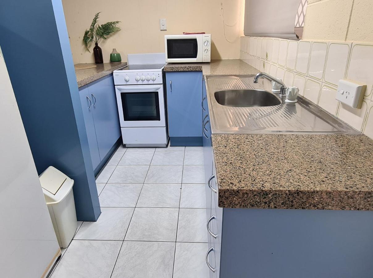 Emthree Seaside Apartments Townsville Exterior foto