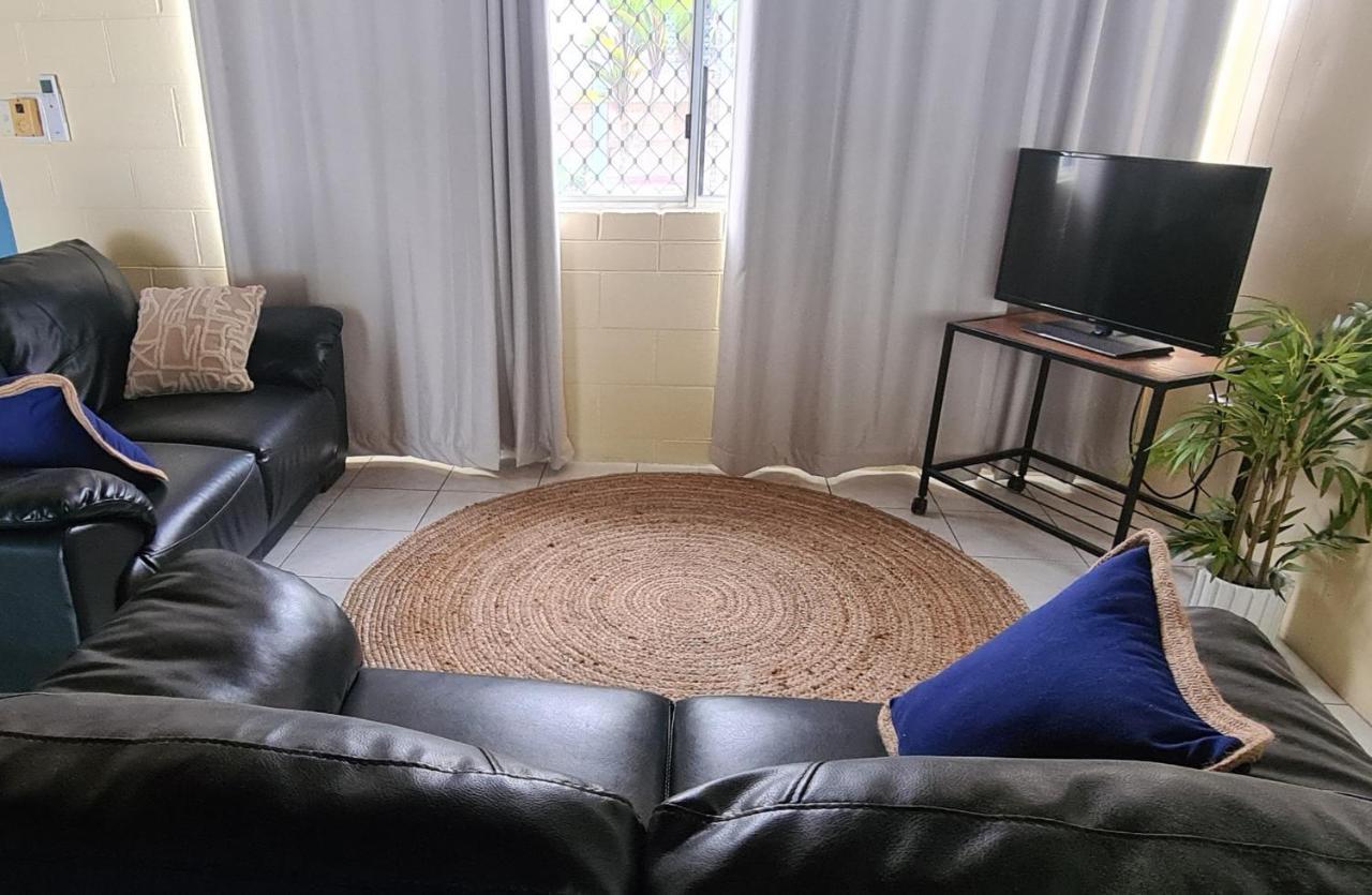 Emthree Seaside Apartments Townsville Exterior foto