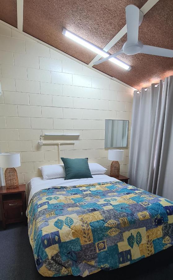 Emthree Seaside Apartments Townsville Exterior foto