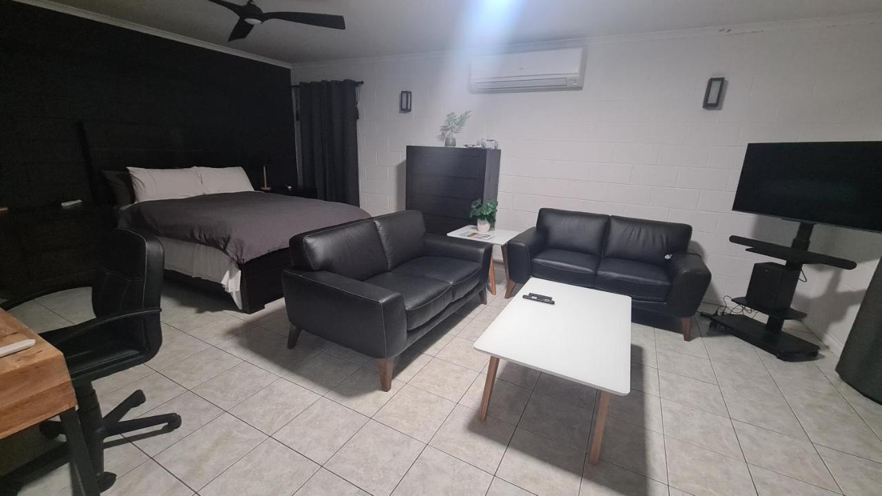 Emthree Seaside Apartments Townsville Exterior foto